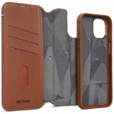 Decoded iPhone 15 Case Leather Detachable Wallet Tan