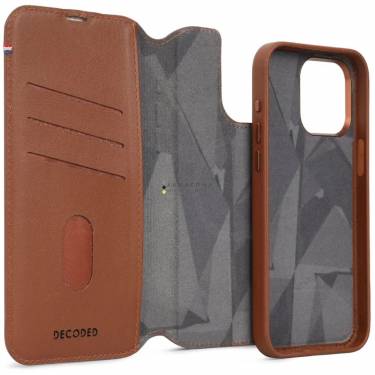 Decoded iPhone 15 Pro Case Leather Detachable Wallet Tan