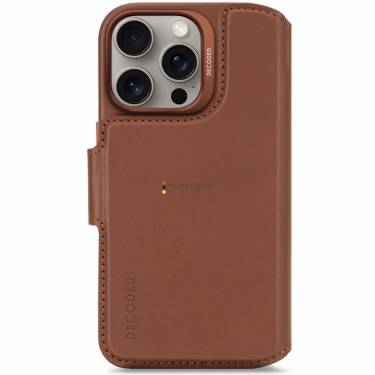 Decoded Leather Detachable Wallet iPhone 16 Pro Tan