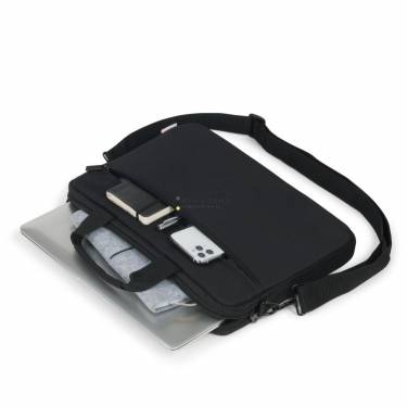 Dicota Base XX Laptop Slim Case 15,6" Black