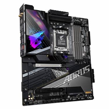 Gigabyte X670E AORUS XTREME