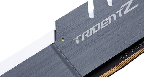 G.SKILL 32GB DDR4 3200MHz Kit(4x8GB) Trident Z Silver/White