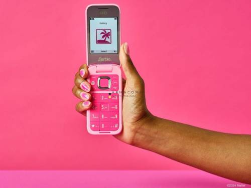 HMD Barbie Phone 128MB DualSIM Power Pink