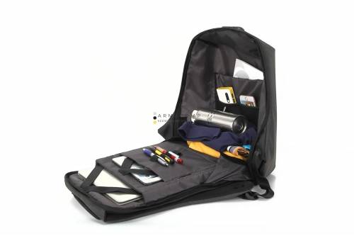 Promate  Defender-16 Anti-Theft Backpack for Laptop with Integrated USB Charging Port 16" Black