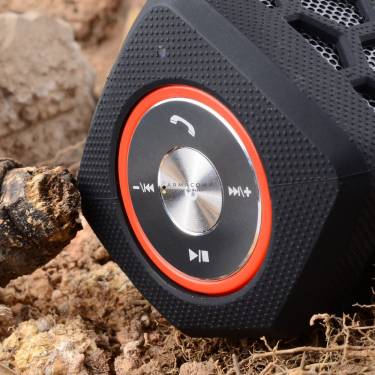 Quazar Loudbox Bluetooth Speaker Black