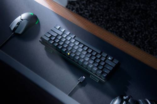 Razer Huntsman Mini (Analog Switch) keyboard Black US