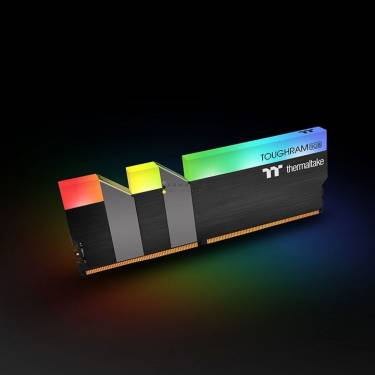 Thermaltake 16GB DDR4 4600MHz Kit(2x8GB) Toughram RGB